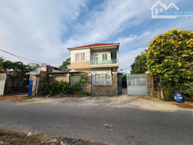 Biệt thự MT đường số 23, Tân Thông Hội, Củ Chi, ngay chợ Việt Kiều, 14x43m, 603m², 12.5 tỷ