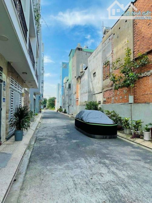 BÁN NHÀ NGAY KHU PHÂN LÔ - THOẠI NGỌC HẦU - HẺM XE TẢI - 52M2 - 4 TẦNG THIẾT KẾ HIỆN ĐẠI