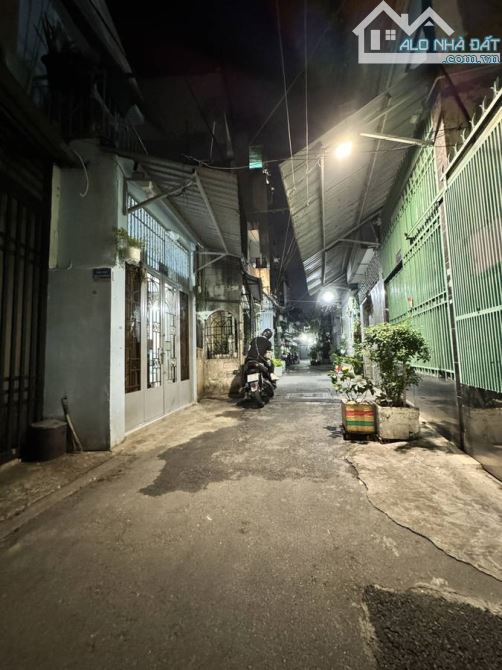 Bán nhà hẻm xe tải-Phạm Phú Thứ- gần chợ vải Tân Bình-92m2-15 ty