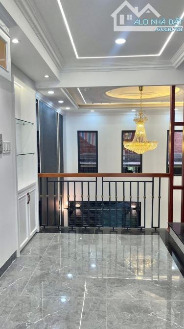 BÁN GẤP CĂN 2 LẦU 40M2 ( 3PN ) TẠI HIỆP BÌNH CHÁNH THỦ ĐỨC
