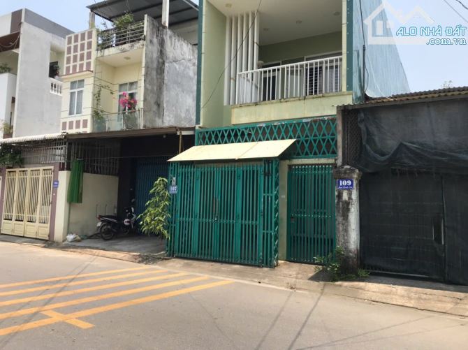 MẶT TIỀN MẠC ĐĨNH CHI PHƯỜNG LÊ HỒNG PHONG TRUNG TÂM TP QUẢNG NGÃI