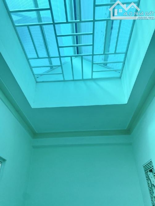 TÂY THẠNH, ĐƯỜNG T - LÊ TRỌNG TẤN -GẦN AEON, HẺM XE HƠI,  NHÀ 2 TẦNG MỚI ĐẸP - 32M2- 3.55