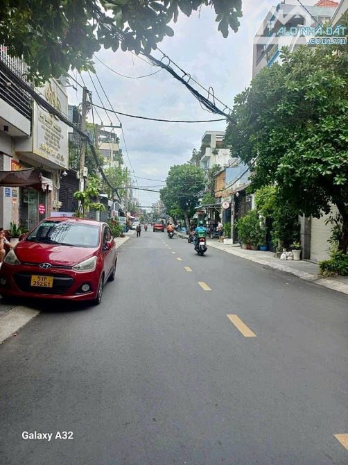 BÁN NHÀ HẺM 466 NGUYỄN VĂN CÔNG, P3, GÒ VẤP – 40M² – 3 TẦNG – GẦN MẶT TIỀN – 5 TỶ