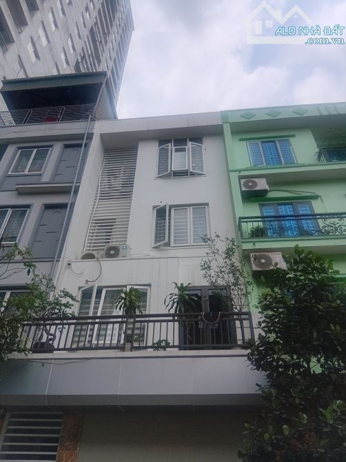 LK KĐT VĂN KHÊ, KINH DOANH, PHÂN LÔ, VỈA HÈ, Ở NGAY, RẺ NHẤT KHU, Ô CHỜ THANG MÁY. 18,5 tỷ - 5