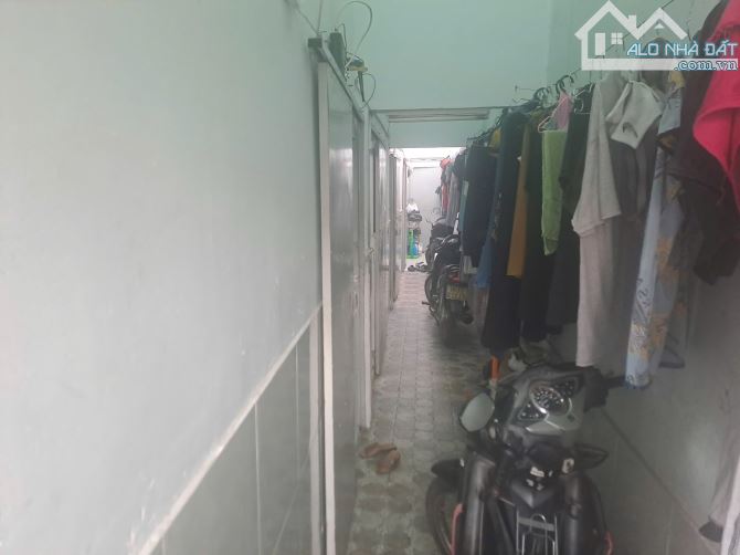 Bán dãy trọ mặt tiền hẻm thông xe tải ngay chợ Hoa Cau