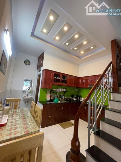 Bán nhà hẻm xe tải đường Chiến Lược 4 tầng mới tinh, 4x12m, chỉ nhỉnh 5 tỷ