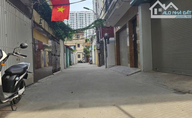 NHÀ MỚI LÔ GÓC 2 THOÁNG 14,8 TỶ 48m 5 TẦNG MT 6m Ô TÔ ĐỖ CỬA KINH DOANH XUÂN ĐỈNH BẮC TỪ L