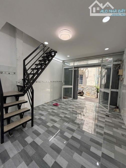 NHÀ NHỎ XINH PHÚ NHUẬN – HẺM THÔNG, GẦN MẶT TIỀN – 2PN, Ở NGAY - Giá 3,85tỷ