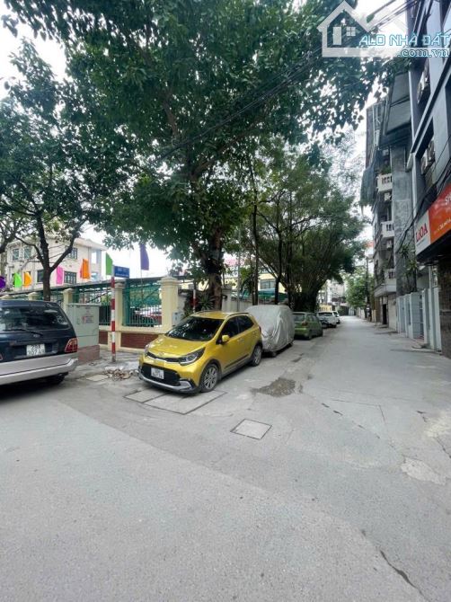 Bán nhà An Dương Vương, 58m2,  5 tầng, 4.6m mặt tiền, 9.8 tỷ