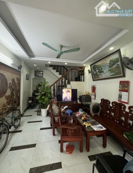 - Ngõ Minh Khai- VUÔNG VẮN, BAO TIỆN ÍCH- 51m2- 8 tỷ