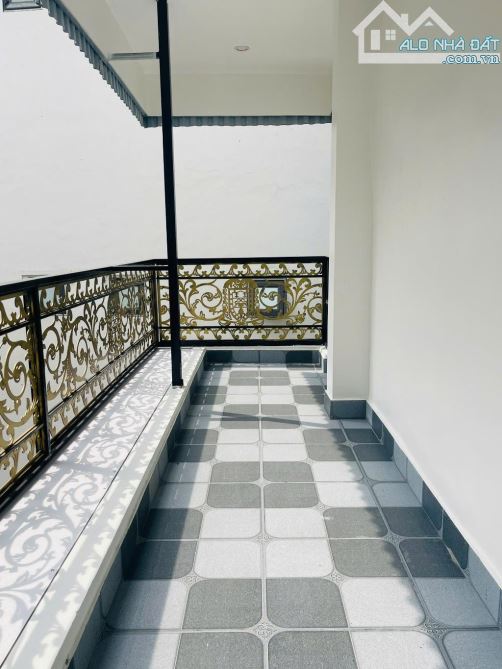 CỰC PHẨM- GẦN PHỐ CỔ- NHÀ MỚI LONG LANH- FULL NỘI THẤT- PHỐ HUẾ-65m - 13tỷ 9