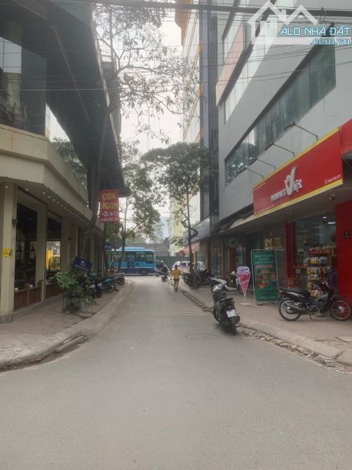 Bán nhà phân lô ngõ 43 Kim Đồng DT 52m2 5 tầng ô tô tránh vỉa hè giá 16.8 tỷ