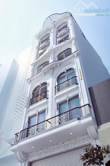 Hạ chào gần 2tỷ - Chủ nhà cần bán đất TRUNG TÂM Cầu Giấy. Diện tích 111m, nở hậu. 25 tỷ