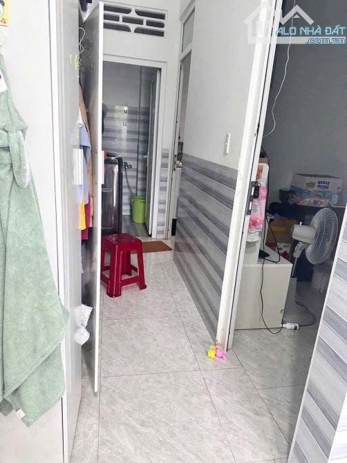 Bán 2 lô đất trục chính hẻm 246 Ymol tặng kèm nhà cấp 4