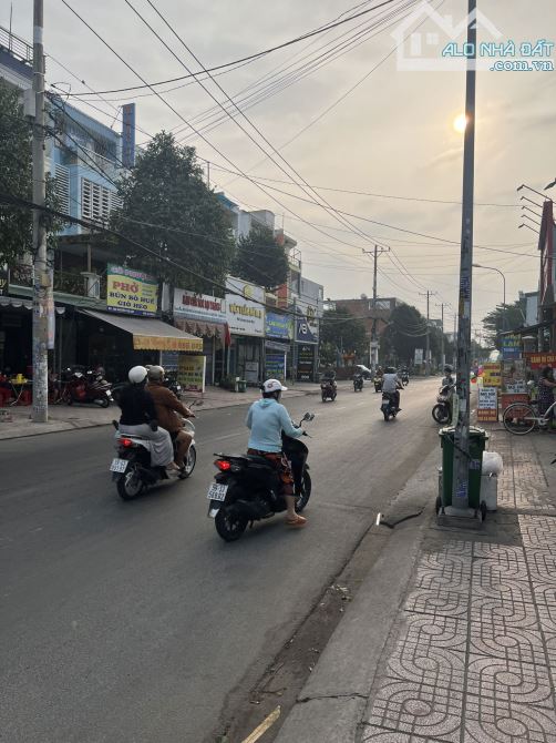 - BÁN NHÀ MẶT TIỀN NGUYỄN THỊ BÚP HIỆP THÀNH CITY 4 TÂNG 5M X 21M KINH DOANH VÍP CHỈ 13 TỶ