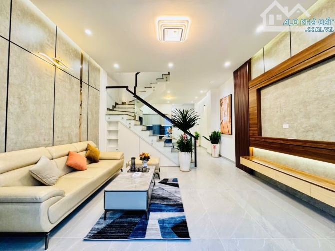 SIÊU PHẨM LÔ GÓC ĐƯỜNG TRẦN VĂN DƯ CÁCH BIỂN 100M GIÁ CHỈ 21 TỶ