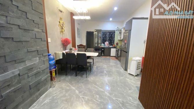 Cần chuyển nhượng nhà 3 tầng tâm huyết tại khu quy hoạch Đốc Bưu – Hương Sơ, TP. Huế