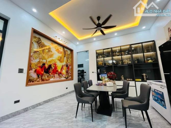 🏷 [Hàng đầu tư lời nhanh] Bán gấp trong tuần – Đinh Bộ Lĩnh, 76m² – nhà 4 tầng BTCT