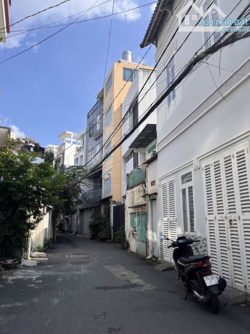 Villa góc 2 mặt tiền - xe tải đua- thích hợp ở/ kinh doanh- bùi đình tuý p12 bình thạnh