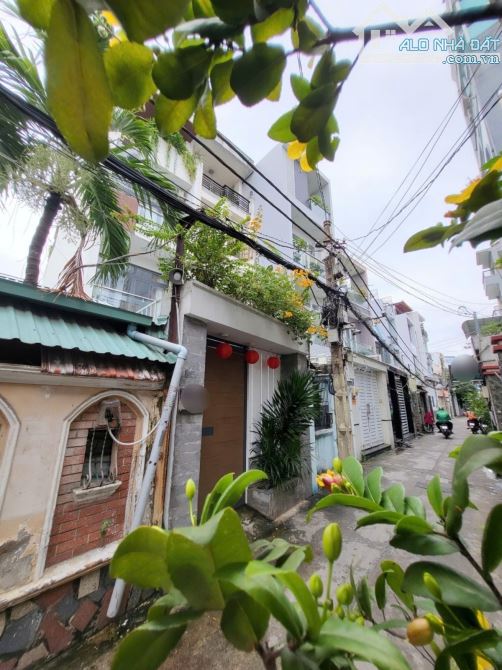 100TR/M2 HXH THÔNG , KHU BÀU CÁT ( 7 x 17 ) 2 TẦNG BTCT , CHỈ 11.4 TỶ