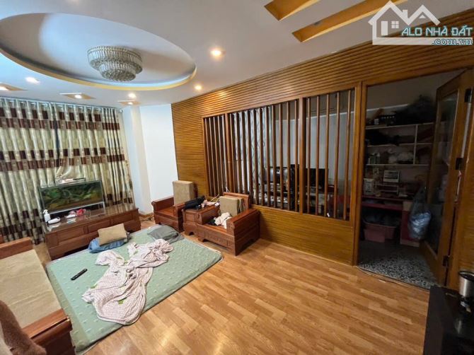 NHÀ RIÊNG ĐỖ ĐỨC DỤC – 39M² – NGÕ THÔNG – NGAY KEANGNAM – FULL NỘI THẤT – GIÁ 7.95 TỶ