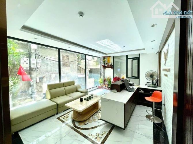 CHỦ BÁN TÒA NHÀ APARTMENT  VÕNG THỊ 270M2 9 TẦNG- DOANH THU 400 TRIỆU/THÁNG