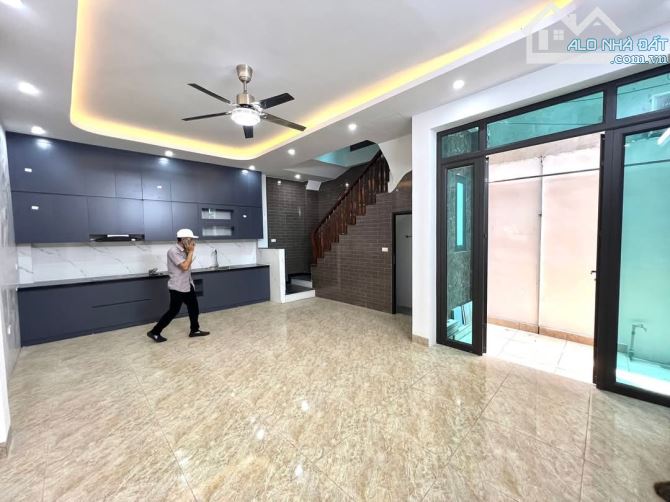 Tả Thanh Oai_ làng Tó 55m 5 tầng, hơn 5 tỷ