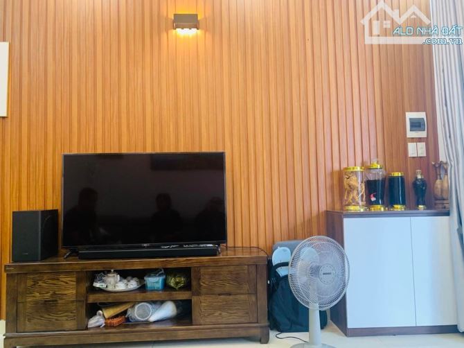 ♣ Nhà Kiệt Ô tô sát MT Đỗ Thúc Tịnh, 80m2, 2 mê còn Mới, 4.x tỷ