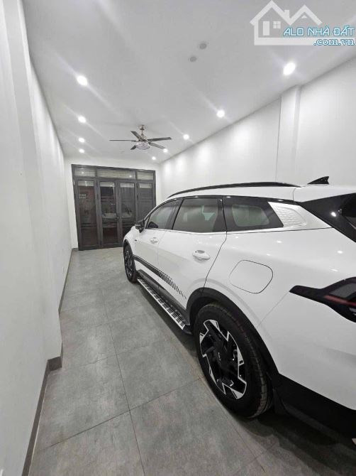 BÁN NHÀ PHÂN LÔ ĐỀN LỪ 1 HOÀNG MAI - 50M 5T MT 3.5M - VỈA HÈ RỘNG KINH DOANH ĐA NGÀNH NGHỀ