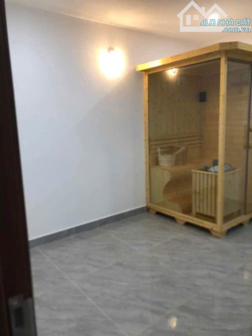 Bán căn 2 góc mặt tiền phường hiệp thành q12  4.5x15m , giá: 6 tỷ 45 còn TL - 10
