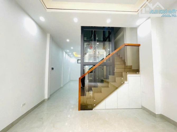 SIÊU PHẨM HOÀNG MAI - 60M2, MT4.2M - MẶT NGÕ KINH DOANH - Ô TÔ TRÁNH, THANG MÁY, GIÁ HỢP L - 10