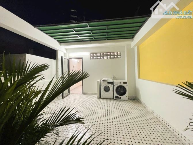 BÁN XHDV 3,5LẦU HXH ĐƯỜNG THỐNG NHẤT , P11, QUẬN - GV - 10