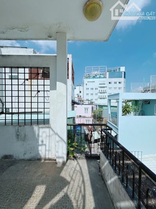 Cho con Du học Tôi cần bán gấp Căn nhà 4 Tầng - 5 PN, Đường Cao Văn Lầu giá 5.5 Tỷ - 10