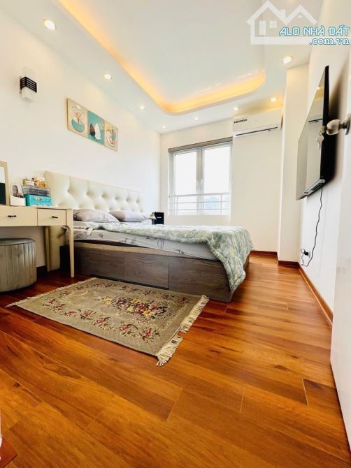 CHÍNH CHỦ BÁN CĂN HỘ TRONG CHUNG CƯ HACISCO 107 Nguyễn Chí Thanh Giá 8,68 tỷ - 10