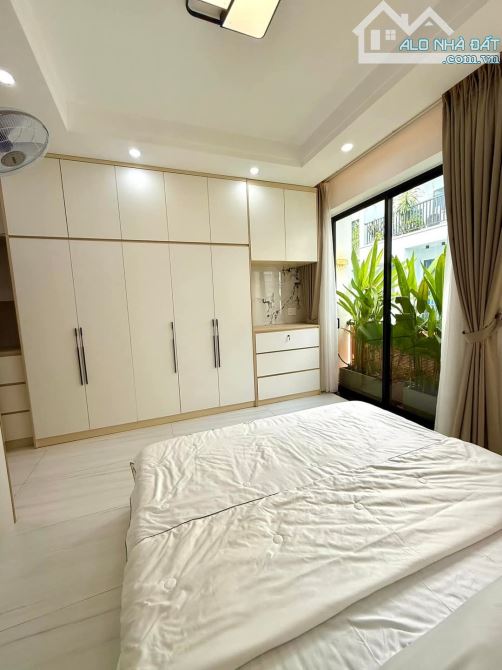NHÀ ĐẸP FULL NỘI THẤT- gần KCN Tân Bình- Phạm Đăng Giảng- DT 4.2x14mx 4 tầng- 8 tỷ nhỉnh - 10