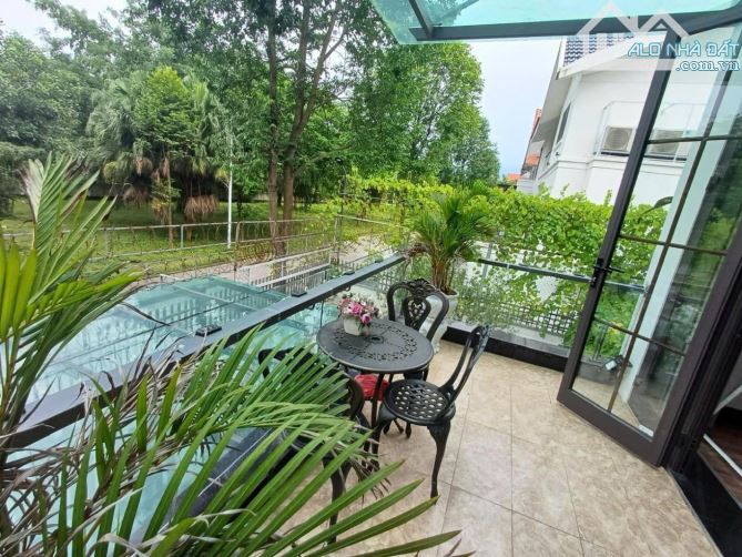 ✨️BIỆT THỰ VIP - 2 Mặt THOÁNG  - NỘI THẤT CỰC XỊN - Ở ĐẲNG CẤP - 📕DT=241m - 10