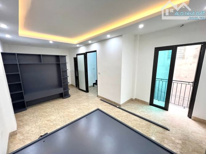 Tả Thanh Oai_ làng Tó 55m 5 tầng, hơn 5 tỷ - 10