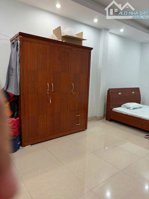 Cho thuê nhà nguyên căn tại  Đường Quang Trung, Phường 8, Quận Gò Vấp - 11