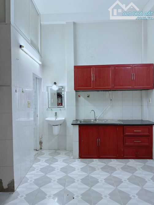 Cho con Du học Tôi cần bán gấp Căn nhà 4 Tầng - 5 PN, Đường Cao Văn Lầu giá 5.5 Tỷ - 11