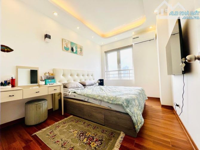 CHÍNH CHỦ BÁN CĂN HỘ TRONG CHUNG CƯ HACISCO 107 Nguyễn Chí Thanh Giá 8,68 tỷ - 11