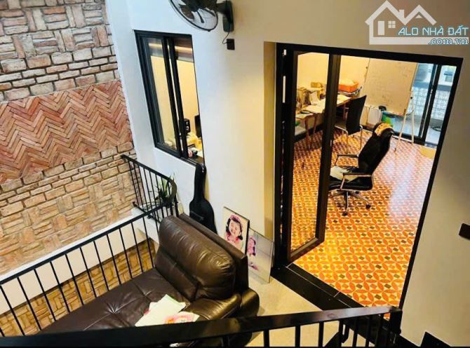 Nhà mặt tiền Phan Đình Phùng 115m2 ngang 5,2m đẹp full nội thất gần biển gần chợ đầm - 11