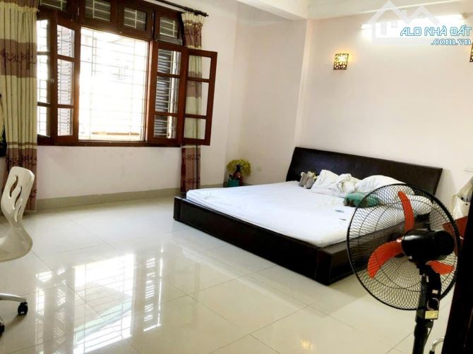 BÁN NHÀ PHÂN LÔ NGÕ 93 HOÀNG VĂN THÁI, Ô TÔ TRÁNH, DÂN XÂY CHẮC CHẮN, SỔ VUÔNG VẮN - 1