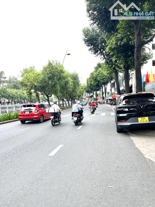Phú Nhuận, Huỳnh Văn Bánh gần Trường Sa,gần HXH, 3 Tầng,62m2,nở hậu 4.2m, 7.75 Tỷ - 1