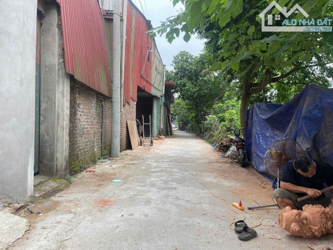 Bán gấp 87m2 ở bìa làng Hà Phong - Liên Hà _ Đông Anh vị trí đẹp giá hợp lý cho NĐT - 1