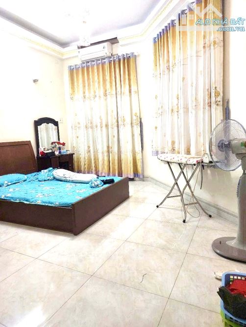 SIÊU PHẨM - CĂNG GỐC 2 MẶT TIỀN - Ở KD  3 TẦNG - ĐƯỜNG XE TẢI - NHIK 8 TỶ TL - 1