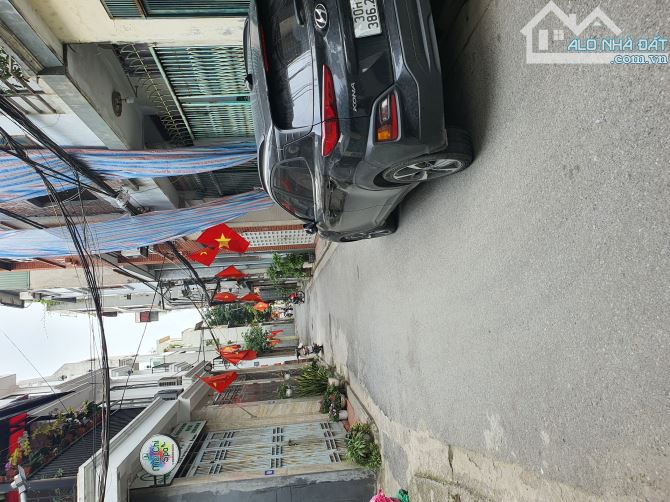 Bán nhà Ô Cách - Ngô Gia Tự 58m kinh doanh - 1