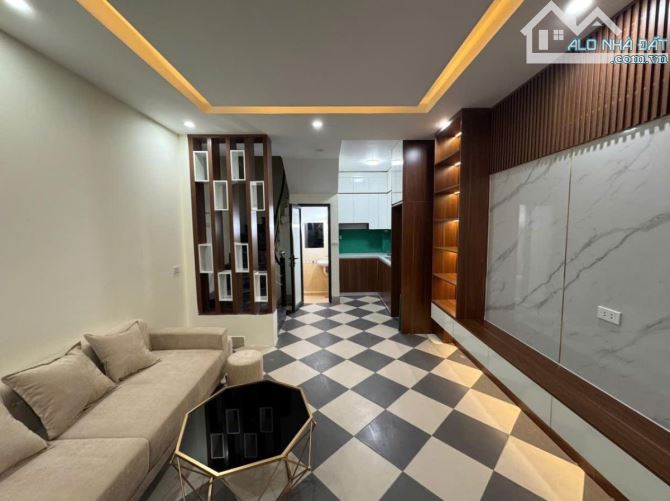 NHÀ ĐẸP 4 TẦNG – FULL NỘI THẤT – PHỐ TRẦN KHÁT CHÂN – NGÕ THÔNG – Ở LUÔN - 1