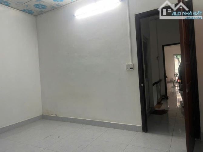 Bán gấp nhà Hòa Hưng Quận 10, 37m2, 4 tầng 4PN, chỉ 3 tỷ hơn - 1