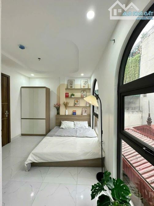 Bán nhà Hoàng Văn Thái, Full nội thất thang máy,DT : 65 tr/tháng.Giá nhỉnh 13 tỷ. - 1