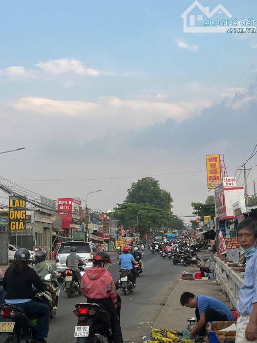 NP225 Bán Nhà P An Bình Mặt Tiền Đường Bùi Văn Hoà  Nhà 2 P Ngủ , P Khách , Bếp , Sân Ô Tô - 1